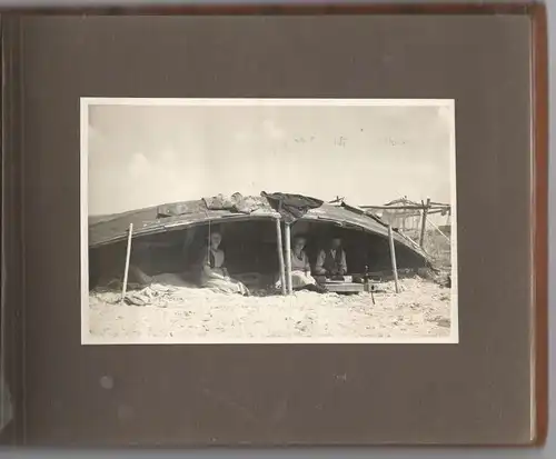 Altes Photoalbum mit 63 Aufnahmen von einem Urlaub am Meer 1920er Jahre