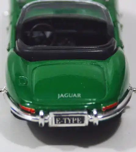 Modellauto 1961er "Jaguar E-Typ Cabriolet"