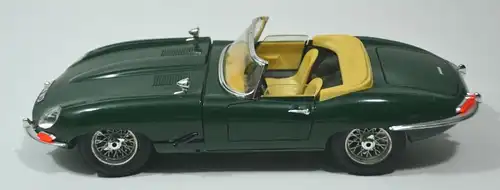 Modellauto 1961er "Jaguar E-Typ Cabriolet"