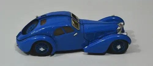 Modellauto "Bugatti Typ 57 SC", Baujahr 1938