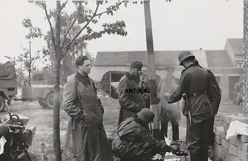 Militaria,Foto,II Weltkrieg,DünkirchenFrühstück an der Front,1942