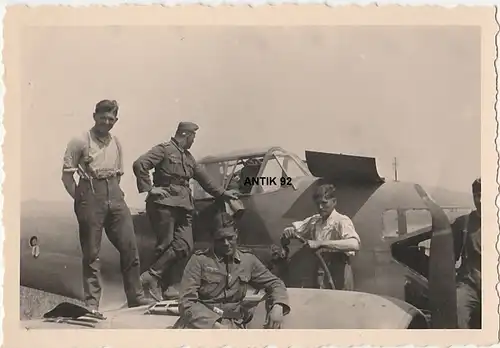 Militaria,Foto,II Weltkrieg,abgeschossene Potez 63,Frankreich,