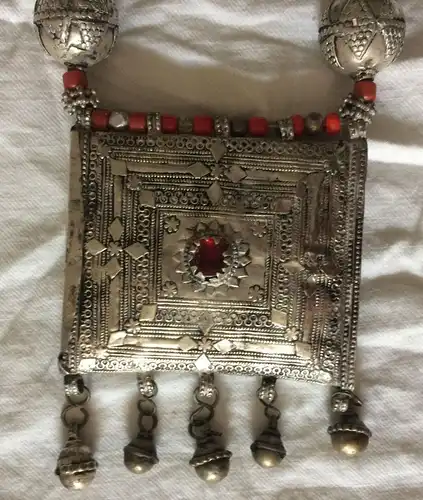Pectoral / Halsschmuck aus Silber, Afghanistan ca. 1900