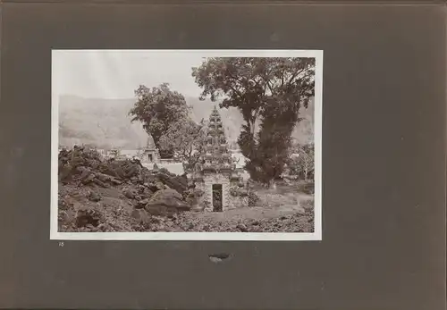 Altes Jugendstil-Photoalbum mit 24 Originalphotographien aus Bali um 1905