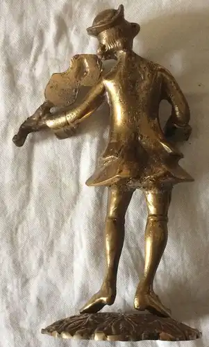 Messingfigur Geiger in Bekleidung des 18. Jahrhunderts