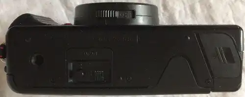 Nikon L35 AF2 Auto-Focus Analogkamera 1:2.8, 35 mm mit Tasche