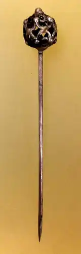 Alte Riegelhaube / Trachtenhaube mit Nadel, aus dem Voralpenland, Ende 19. Jhdt