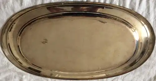 Ovale versilberte Servierplatte ohne Marke