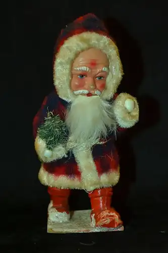 Nikolaus Figur,Kunststoff,wohl Mitte des 20. Jhdt. roter Schotten-Mantel,18 cm