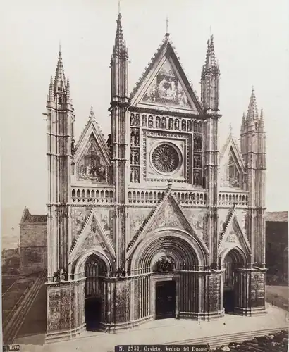 Fünf sehr alte Photographien Bologna, Brescia, Venedig, Ovieto, Baveno, ca. 1880