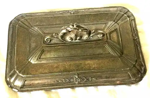 Sehr dekorative verzierte Metalldose Marke „ARGIT“, ca. 1880, wohl Zinn