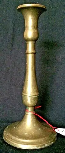 Alter Kerzenständer aus Messing, ca. 1850, 19 cm hoch