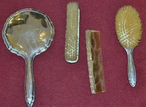 Frisierset,Handspiegel,Kamm, 2 Bürsten,Silber,um 1930