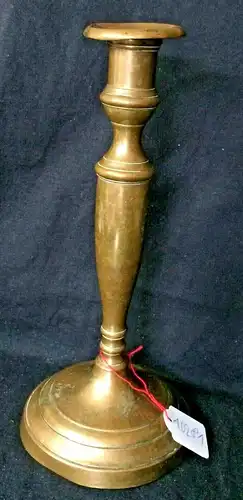 Alter Kerzenständer aus Messing, ca. 1850, 26 cm hoch