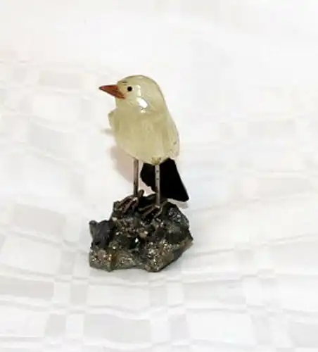 Vogel,kleine Statue,klarer Stein ? 20.Jhdt.