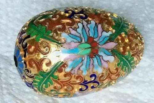 Wunderschönes Ei im Cloisonné-Stil, wohl aus Rußland