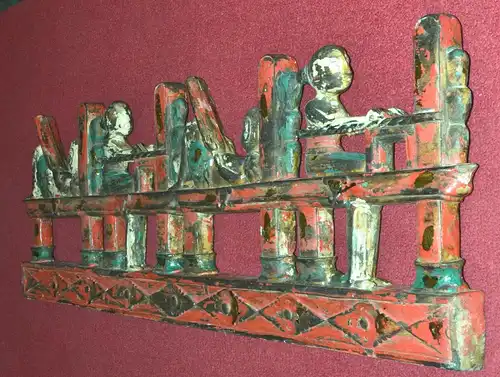 Holzschnitzerei,farbig gefasst,ähnlich sizilianischen Karren