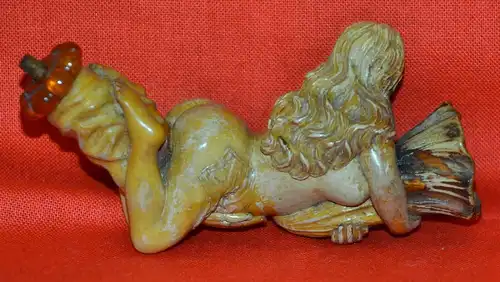 Pfeifen-Kopf, Meerschaum,nackte Frau hält ein Füllhorn(Symbol des Glücks)