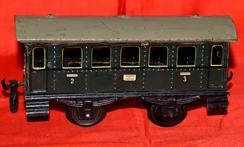  Blecheisenbahn Spur 0 -Personenwagen 2041 , wohl um 1930