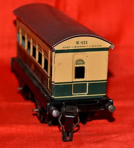 Blecheisenbahn Spur 0 -Personenwagen K1222 ,US-Zone, 2er Wagen