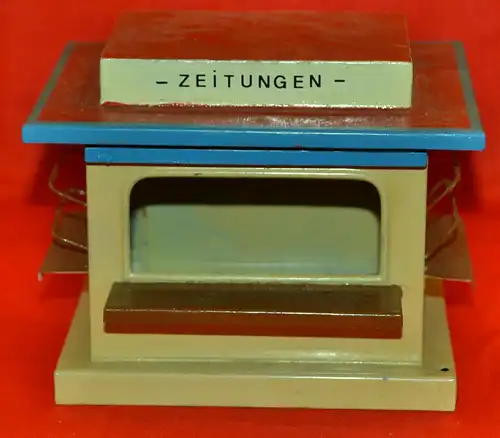 Zeitschriftenkiosk, Blech,ca.1950, für Eisenbahn