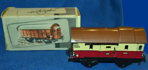 Packwagen beige-rot,Fleischmann 401,Spur 0, mit Karton