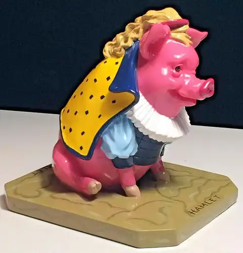 Deko-Figur Schwein „Hamlet“ auf Sockel