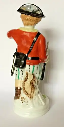 Knabe mit Gewehr und Vogel - Porzellanfigur im Rokoko-Stil von ROYAL München