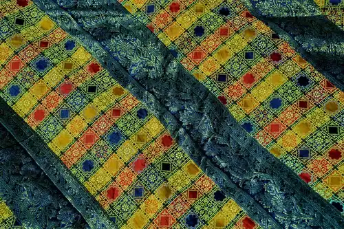 Set,Tagesdecke (mit Reissverschluss)u.Zierkissenbezügen.Indische Seide u.Leinen
