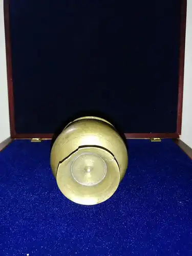 Messingmörser mit Henkel für medizinische Zwecke ohne Stößel, ca 5/9 x 3 cm