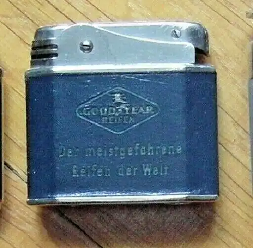 Benzinfeuerzeug   Marke „Augusta Automatic“