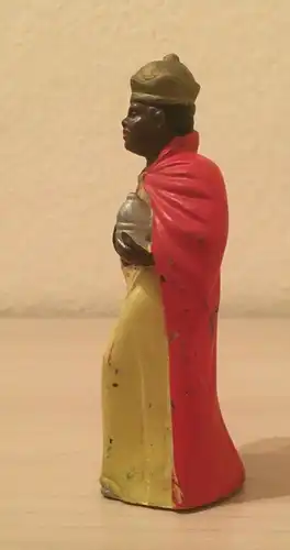 Krippenfigur,König, rot- gelb bemalt, Kunststoff