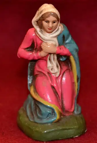 Krippenfigur,betende Hl.Maria,Pappmasche,rosa-blau bemalt,19.Jhdt,Höhe: 7,5  cm,