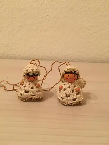 Weihnachtsschmuck, Engel aus Baumwolle, 20 Jhdt