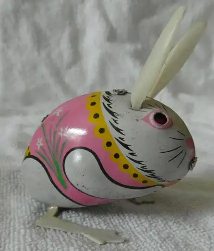 Blechspielzeug Springender Hase im Originalkarton, China