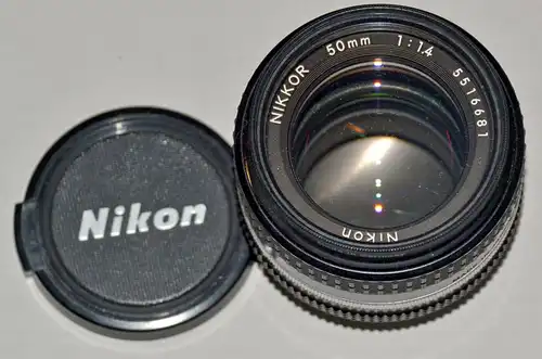 NIKON Nikkor 50mm 1:1,4 MF 50 mm f/1.4 für Nikon,Nr. 5516681