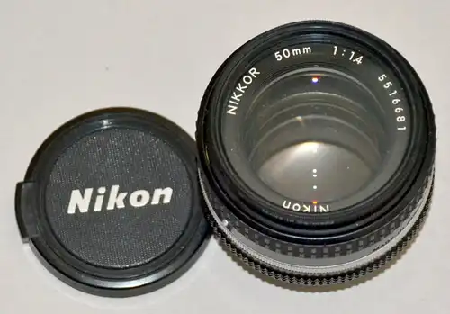 NIKON Nikkor 50mm 1:1,4 MF 50 mm f/1.4 für Nikon,Nr. 5516681