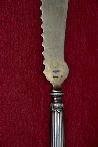 Käsemesser,Silber,800er,L.Posen,reich ornamentiert,gezackte Klinge,wohl um 1880
