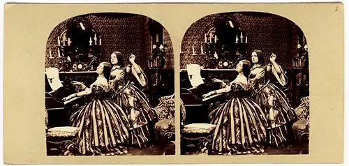 3 Stereofotografien,Frauen b. Nähen,Musizieren u. Ankleiden,ca.1900