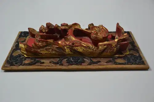 Holzrelief, 2 Störche, Asien, farbig gefaßt und teilvergoldet
