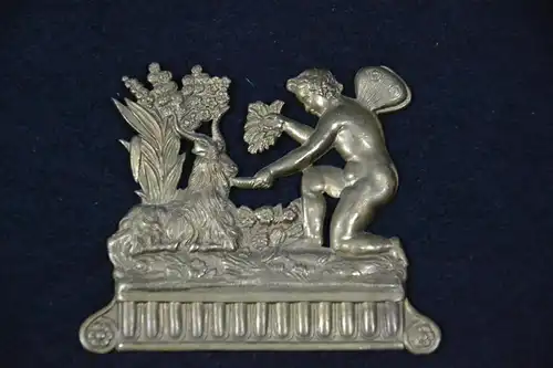 Zierornament, Beschlag für Möbel, Messing, etwa 1800, Faun