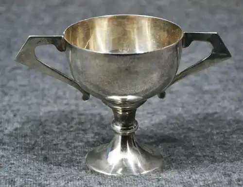 Pokal, Becher, Metall versilbert, mit Henkel