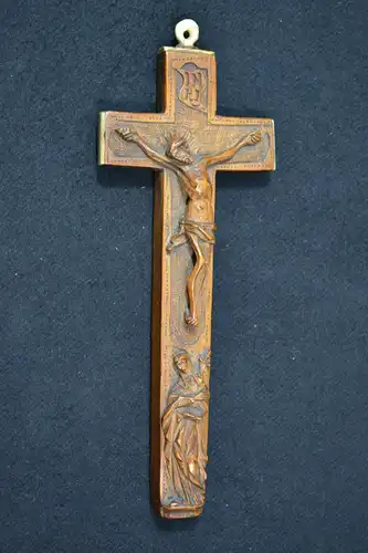Schnitzerei, Reliquienkreuz, Jesus am Kreuz, Holz, Horn, Mitte 18. Jhdrt, barock