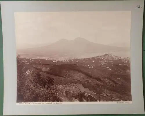 Photographie Panorama von Neapel / Napoli, Blick von Camaldoli m. Vesuv, ca 1880