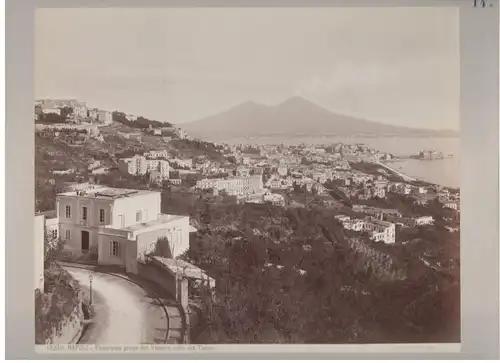 Photographie Panorama von Neapel / Napoli, aufgenommen von Vomero, via Tasso