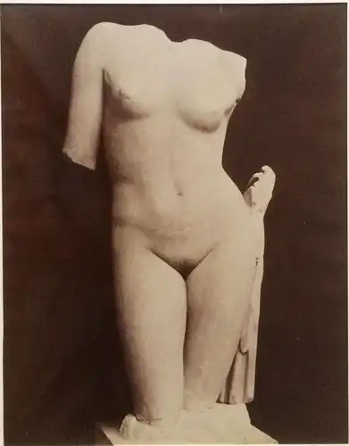 Photographie Skulptur Torso der Venus im Archäologischen Nationalmuseum Neapel