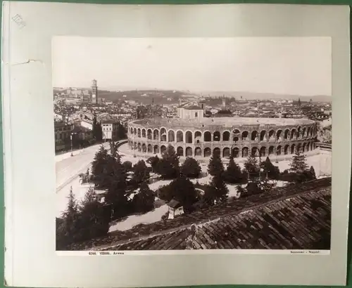 Photographien Verona – Arena + Piazza die Signori, ca. 1890