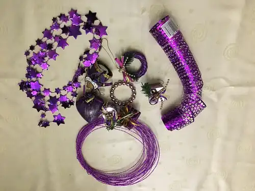 Weihnachtsschmuck, verschiedene Modele , lila, 9 St,20.Jhdt