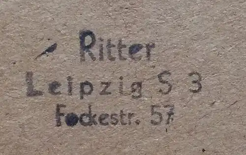 Kleines Ölgemälde Kinderportrait in rundem, holzgeschnitztem Rahmen, ca. 1930
