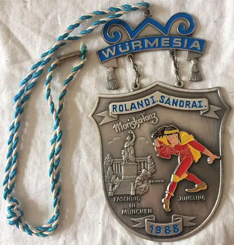 2 Orden der Münchner Faschingsgesellschaft WÜRMESIA aus den Jahren 1988 und 1989